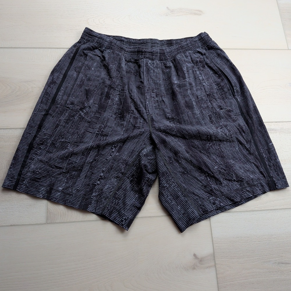 Lululemon Pace Breaker Shorts Mens L 9" Lined Tour de Force Carbon Black M7907S